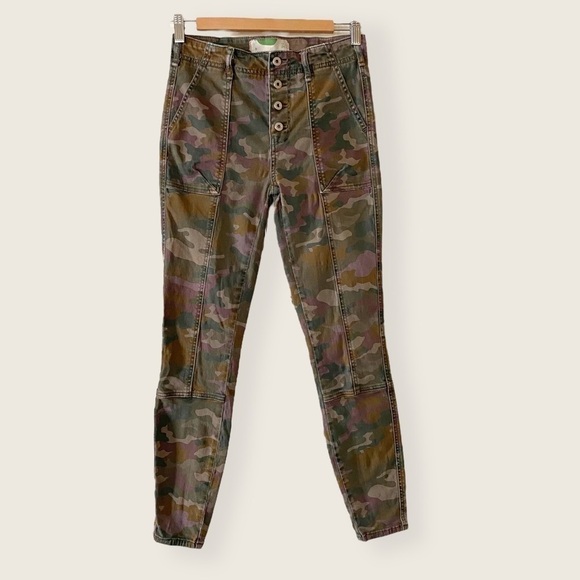 Anthropologie Pants - Anthropologie Camouflage High Rise Button Front Skinny Jeans Pants Size‎ 26